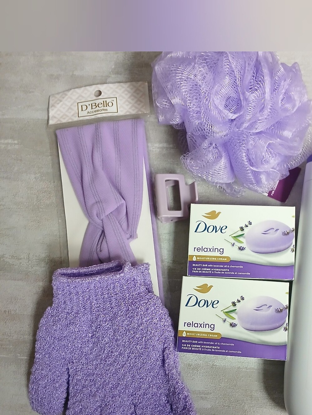 Dove Relaxing Lavender Body Wash & Spa Accessory Set - Lavender